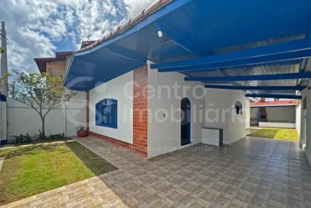 Casa com 3 Quartos à venda, 155m² no , Peruíbe