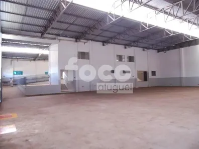 Galpão/Depósito/Armazém para alugar, 1500m² no Santa Rosa, Uberlândia