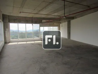Sala Comercial para venda ou aluguel, 214m² no Green Valley Alphaville, Barueri
