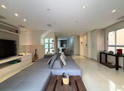 Casa de Condomínio com 3 Quartos à venda, 270m² no Parque dos Príncipes, São Paulo