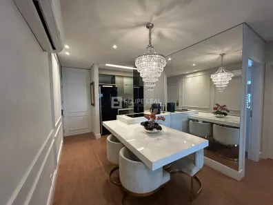 Apartamento com 2 Quartos à venda, 75m² no Centro, Florianópolis