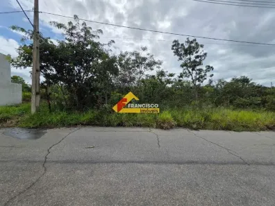 Lote/Terreno à venda, 200m² no Residencial Lagoa Park, Divinópolis