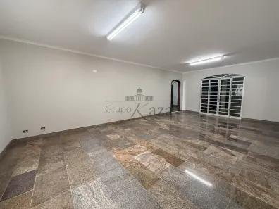 Casa com 3 Quartos à venda, 250m² no Bosque dos Eucaliptos, São José dos Campos