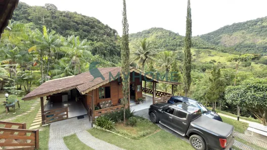 Fazenda/Sítio com 4 Quartos à venda, 8500m² no Comunidade Urbana de Amarelos, Guarapari
