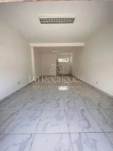 Sala Comercial para alugar, 37m² no São João, Itajaí