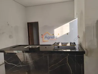 Casa com 2 Quartos à venda, 72m² no Jardim Novo I, Mogi Guaçu