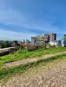 Lote/Terreno à venda, 450m² no Cristo Rei, São Leopoldo