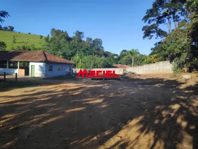 Galpão/Depósito/Armazém para alugar, 400m² no Tapanhao, Jambeiro