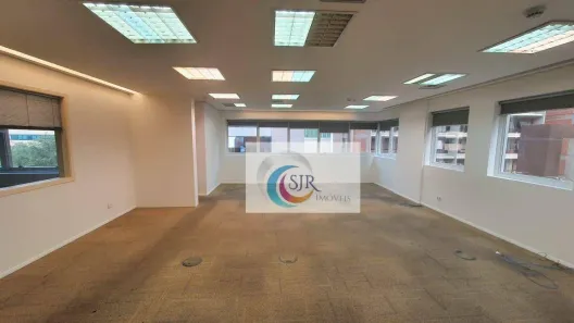 Sala Comercial à venda, 120m² no Vila Olímpia, São Paulo