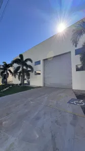 Prédio Comercial para alugar, 650m² no Parque Industrial Bandeirantes, Maringá