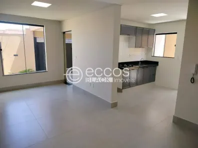 Casa com 3 Quartos à venda, 145m² no Laranjeiras, Uberlândia