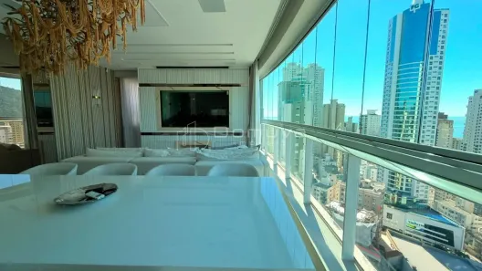 Cobertura com 4 Quartos para alugar, 280m² no Centro, Balneário Camboriú