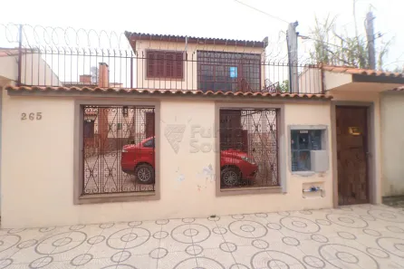 Casa com 2 Quartos para alugar, 60m² no Laranjal, Pelotas