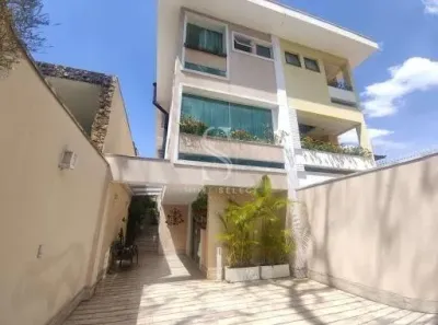 Casa com 3 Quartos à venda, 210m² no Jardim Jussara, São Paulo