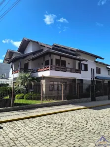 Casa com 3 Quartos à venda, 360m² no Bela Vista, Caxias do Sul