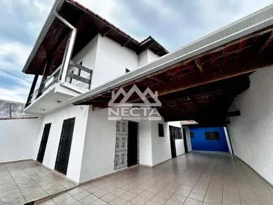 Sobrado com 5 Quartos à venda, 226m² no Centro, Caraguatatuba