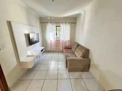 Casa com 2 Quartos à venda, 70m² no Jardim São Silvestre, Maringá