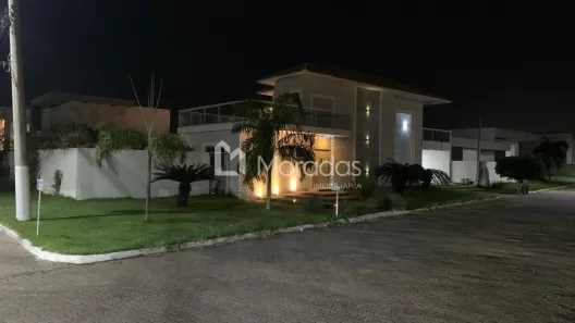 Casa com 4 Quartos à venda, 420m² no Parque Rodoviário, Campos dos Goytacazes