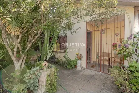 Casa com 4 Quartos à venda, 130m² no Espírito Santo, Porto Alegre
