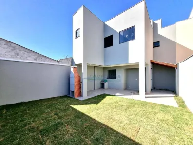 Casa com 3 Quartos à venda, 114m² no Centro, Londrina