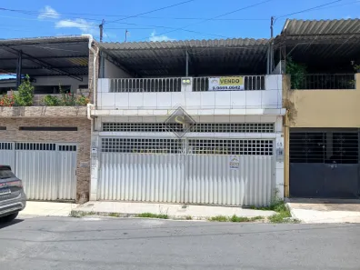 Casa com 5 Quartos à venda, 142m² no Vila Torres Galvão, Paulista