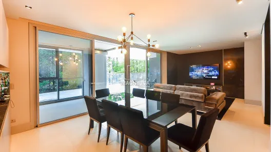 Apartamento com 3 Quartos à venda, 198m² no Campina do Siqueira, Curitiba