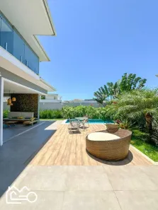 Casa de Condomínio com 5 Quartos à venda, 320m² no Alphaville, Rio das Ostras