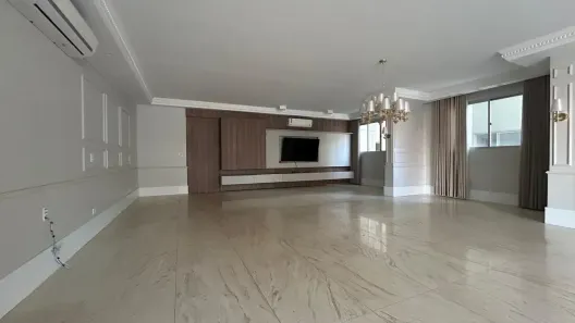Apartamento com 4 Quartos à venda, 232m² no Setor Oeste, Goiânia