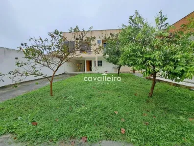 Casa com 4 Quartos à venda, 250m² no Centro, Maricá