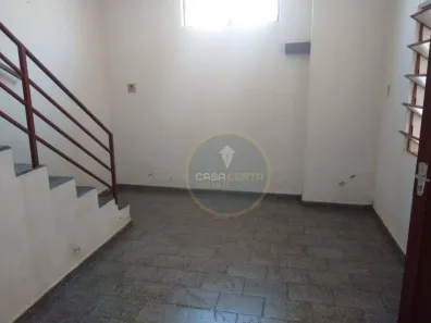 Casa com 3 Quartos à venda, 177m² no Conjunto Cássio Rezende, Uberaba