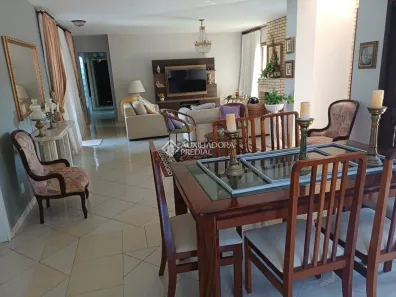 Casa de Condomínio com 3 Quartos à venda, 228m² no Barra da Lagoa, Florianópolis