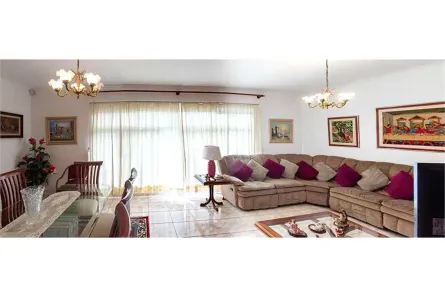 Casa com 3 Quartos à venda, 208m² no Planalto Paulista, São Paulo