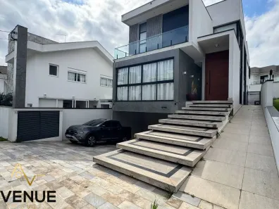 Casa de Condomínio com 3 Quartos para alugar, 400m² no Residencial Real Park, Arujá