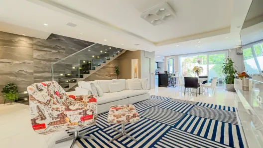 Casa de Condomínio com 3 Quartos à venda, 329m² no Sarandi, Porto Alegre