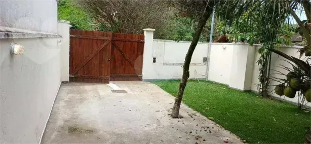 Casa com 1 Quarto à venda, 73m² no Serra Grande, Niterói