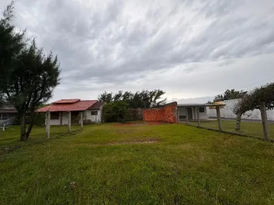 Lote/Terreno à venda, 300m² no Praia de Mariluz, Imbé