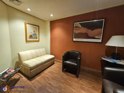Sala Comercial com 2 Quartos à venda, 47m² no Moinhos de Vento, Porto Alegre