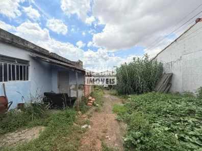 Lote/Terreno à venda, 360m² no Monte Castelo, Contagem