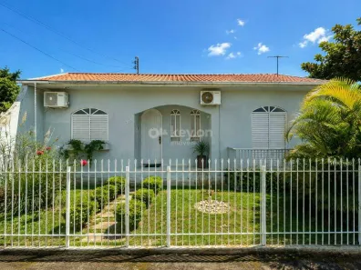 Casa com 3 Quartos à venda, 165m² no Santa Lúcia, Capivari de Baixo