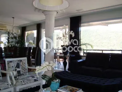Casa de Condomínio com 3 Quartos à venda, 183m² no São Francisco, Niterói