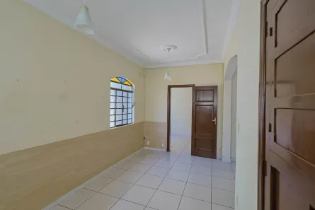 Casa com 3 Quartos à venda, 419m² no Concórdia, Belo Horizonte