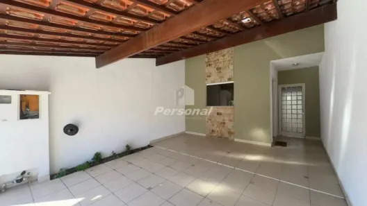 Casa com 2 Quartos para alugar, 75m² no Vila São Geraldo, Taubaté