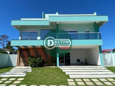 Casa com 4 Quartos à venda, 300m² no São João do Rio Vermelho, Florianópolis