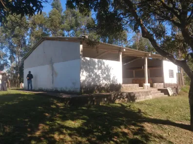 Fazenda/Sítio com 2 Quartos à venda, 22000m² no , Nazaré Paulista