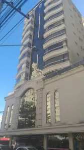 Apartamento com 3 Quartos para alugar, 123m² no Meia Praia, Itapema