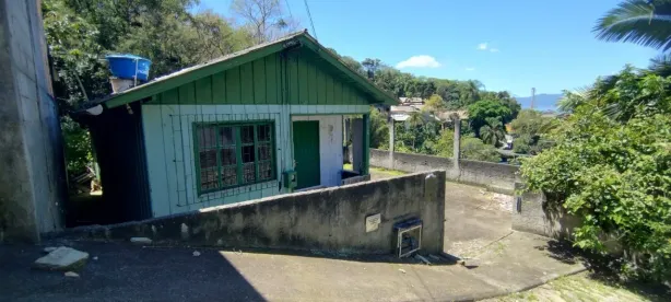 Lote/Terreno à venda, 754m² no Fazenda Santo Antônio, São José