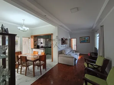 Casa com 3 Quartos à venda, 158m² no Jardim Satélite, São José dos Campos