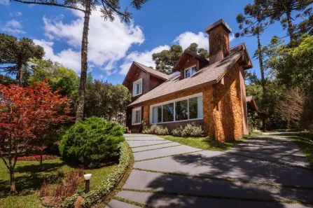 Casa com 6 Quartos à venda, 302m² no Dante, Canela