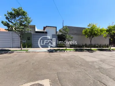 Casa com 3 Quartos à venda, 228m² no Santo Antônio, Campo Grande