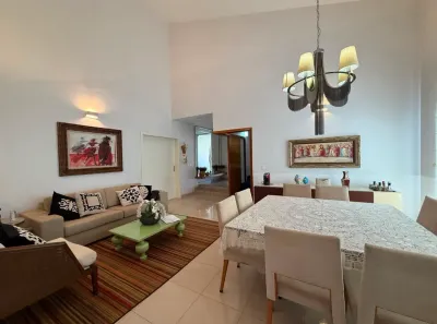 Casa de Condomínio com 3 Quartos à venda, 234m² no Jardim da Luz, Goiânia